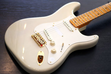 Fender American Vintage Stratocaster 2007 – ネックオーダー、PU交換