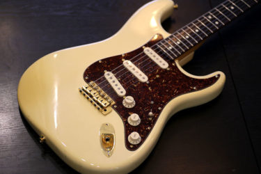 Fender American Deluxe Vintage Player ’62 – スイッチ、ポット、ナット交換